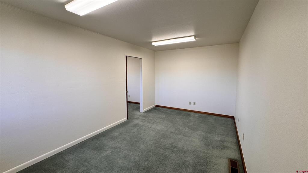 484 Turner Drive Property Photo 8