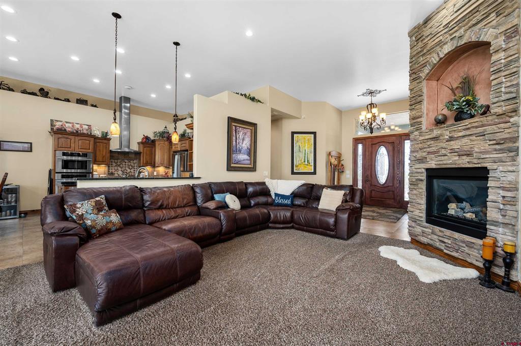 1306 Gold Lake Drive Property Photo 6