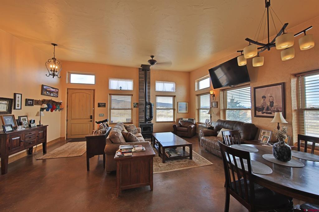 48751 Cool Creek Drive Property Photo 11