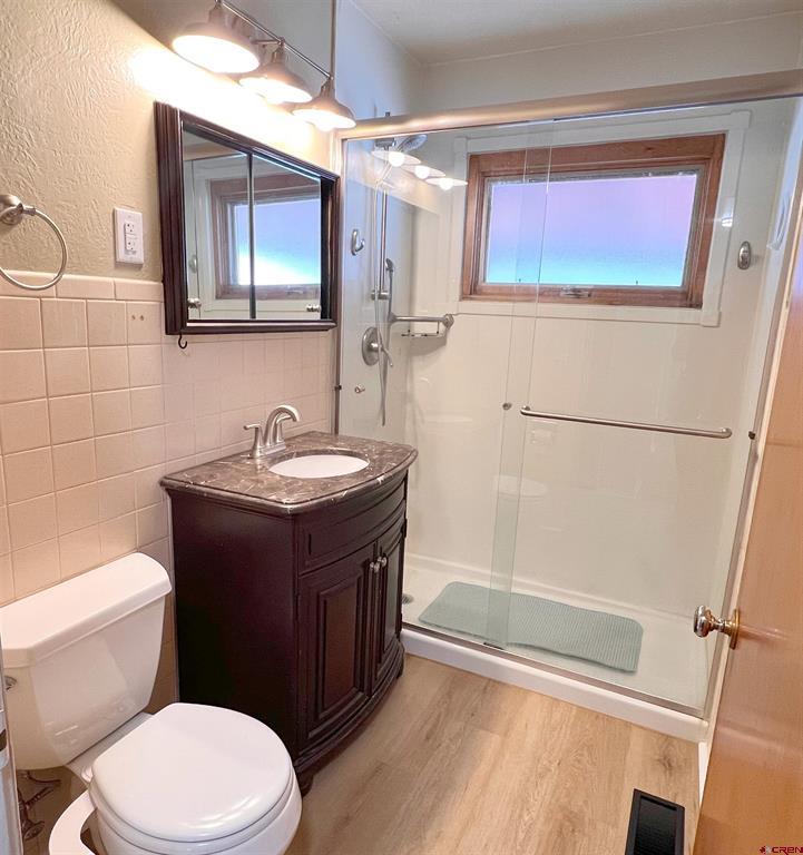 1205 Denver Avenue Property Photo 8