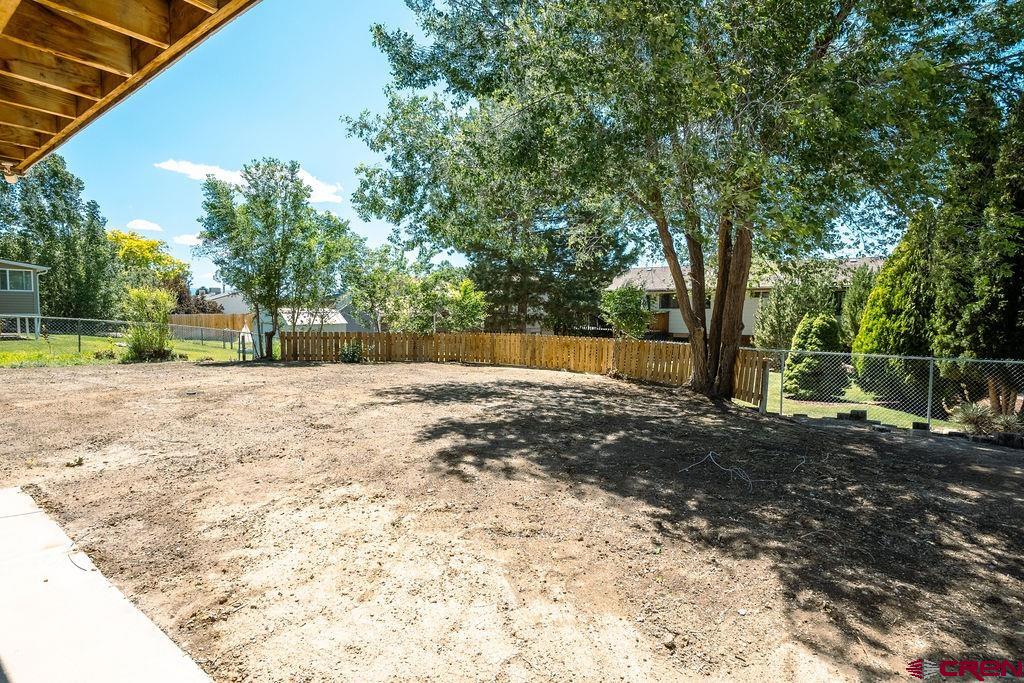 1426 Manchester Drive Property Photo 38
