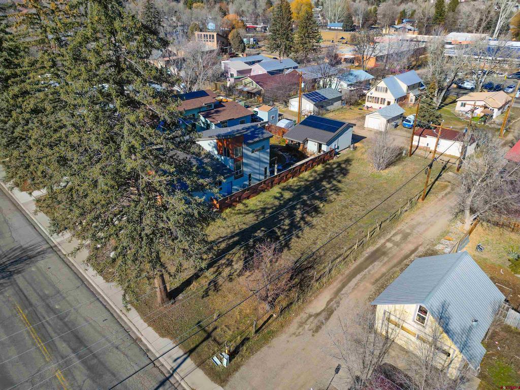 362 W 23rd Street Property Photo 1