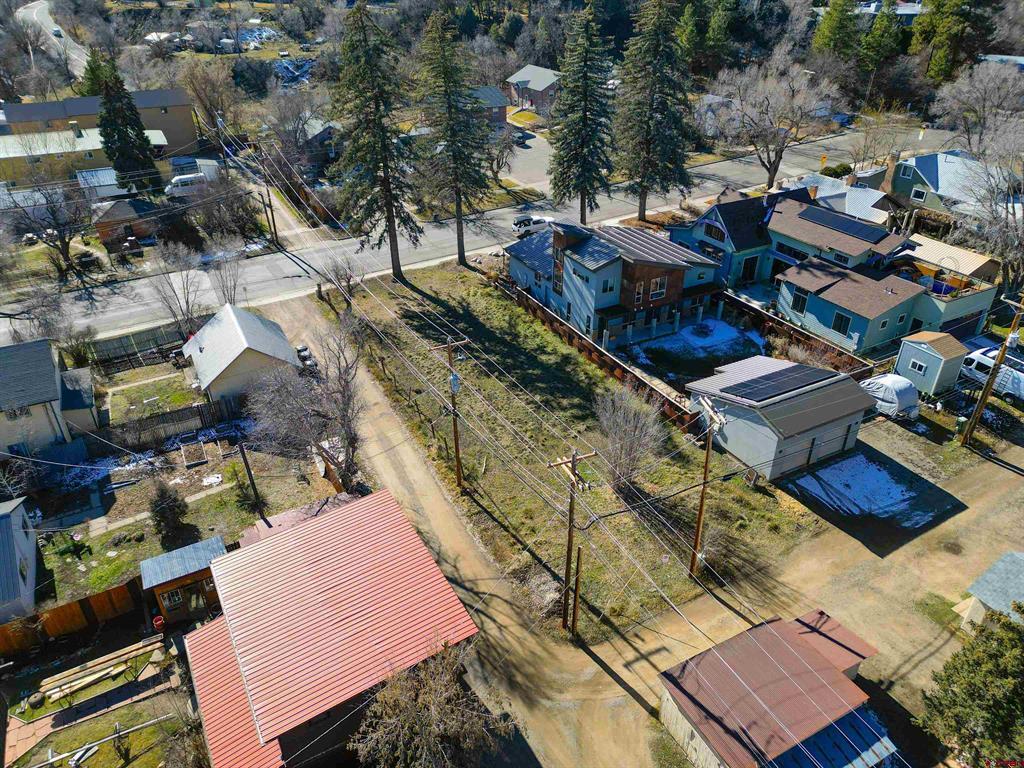 362 W 23rd Street Property Photo 2