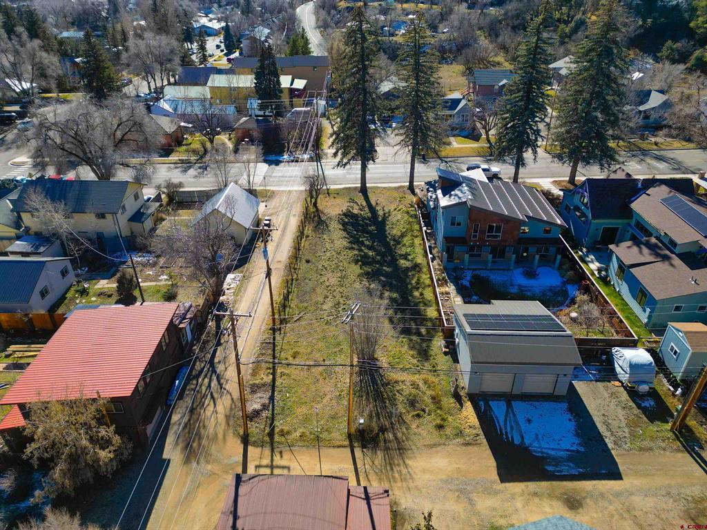 362 W 23rd Street Property Photo 3