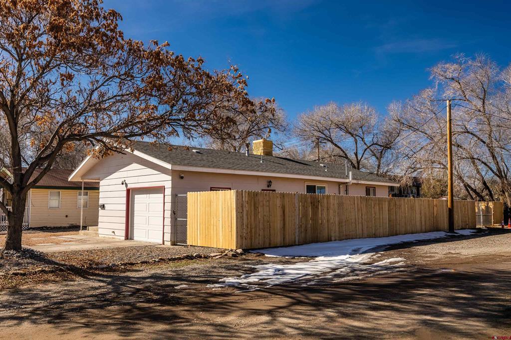 447 S 12th Street Property Photo 21