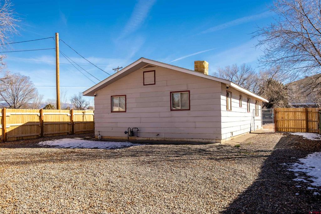 447 S 12th Street Property Photo 23