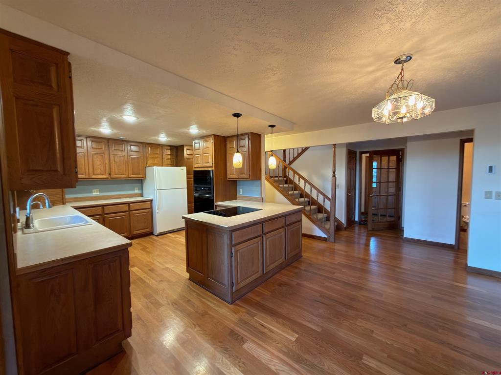 2500 Columbine Lane Property Photo 21