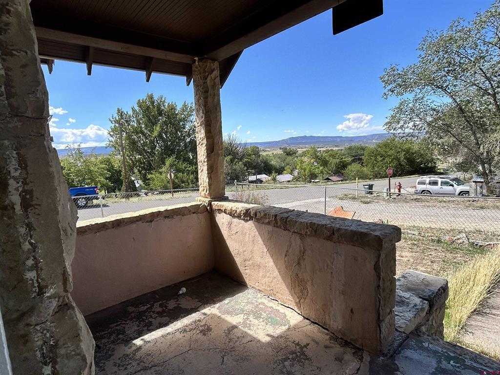 281 Fox Street Property Photo 8