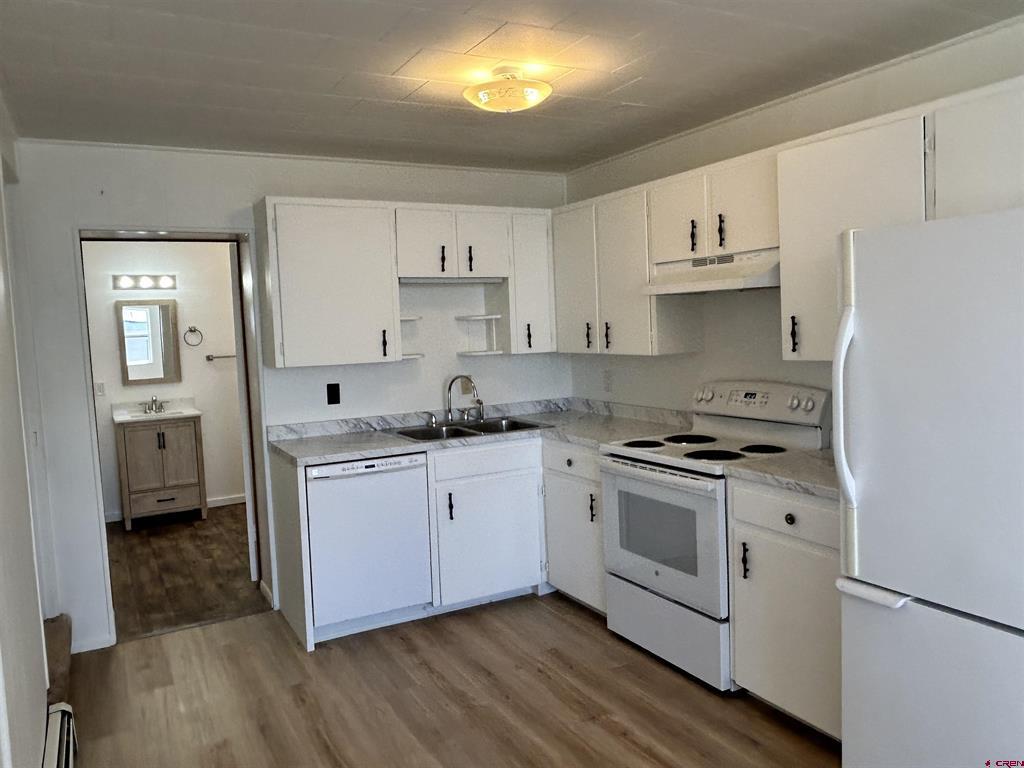 281 Fox Street Property Photo 12