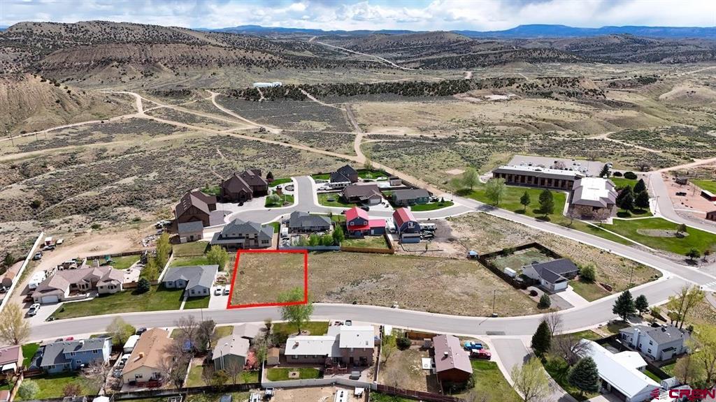 1235 La Mesa Circle Property Photo 1