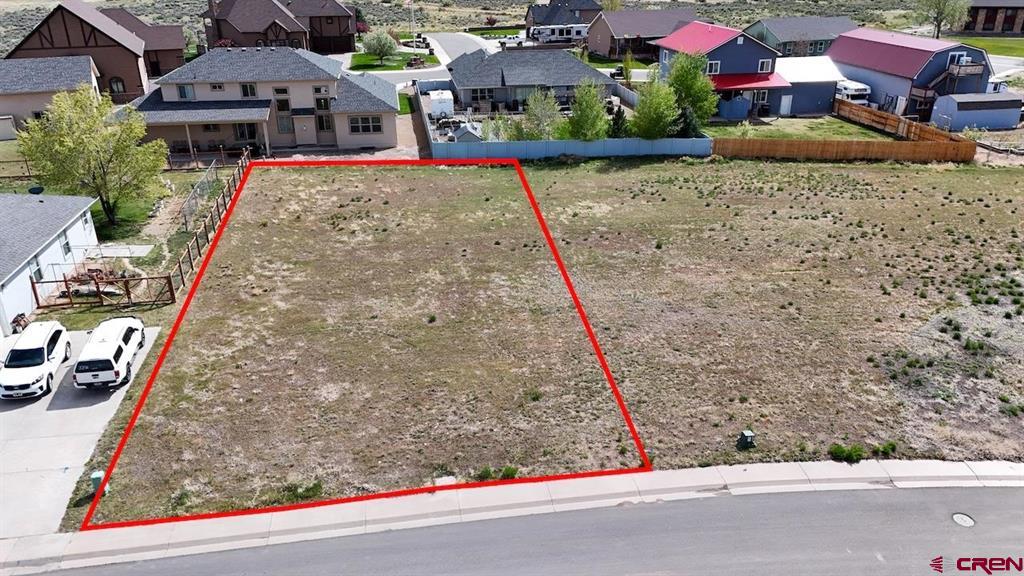 1235 La Mesa Circle Property Photo 4