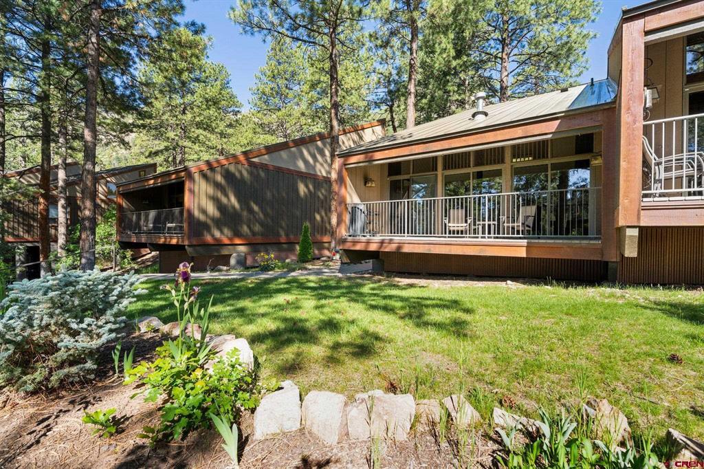 73 S Tamarron Drive Property Photo 1
