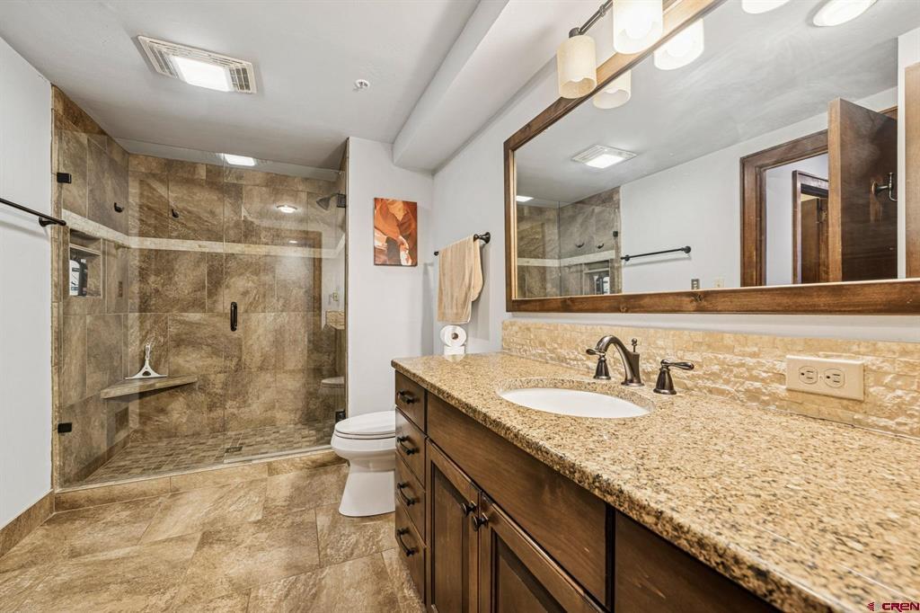 365 S Tamarron Drive Property Photo 13