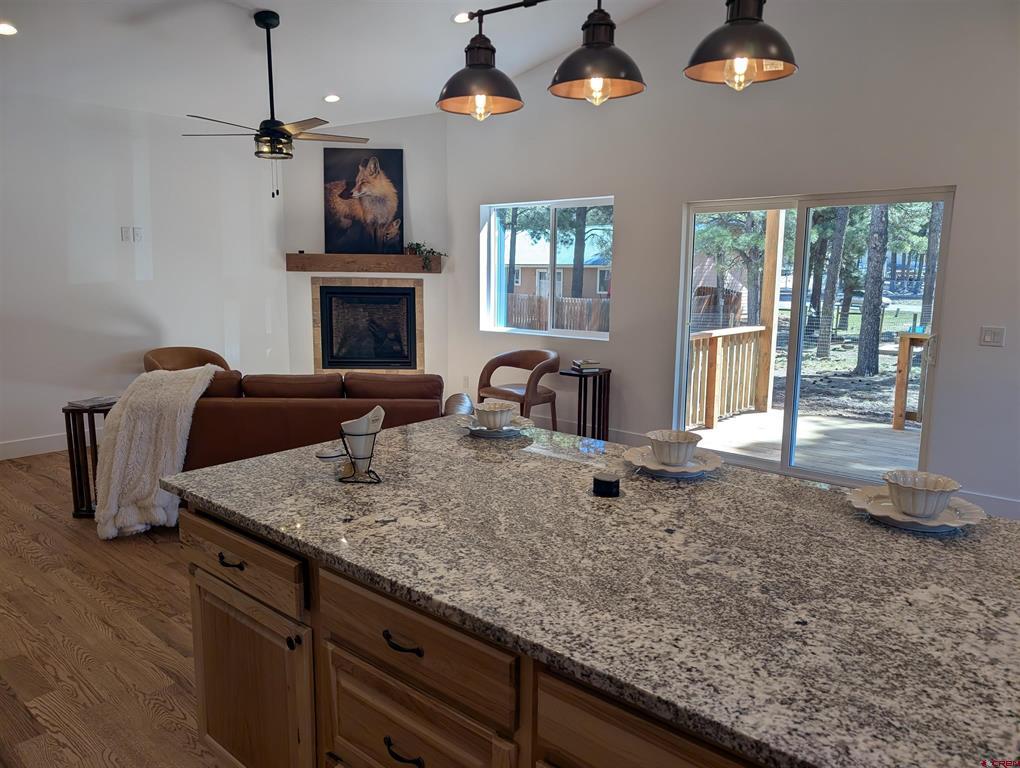227 Oakwood Circle Property Photo 4