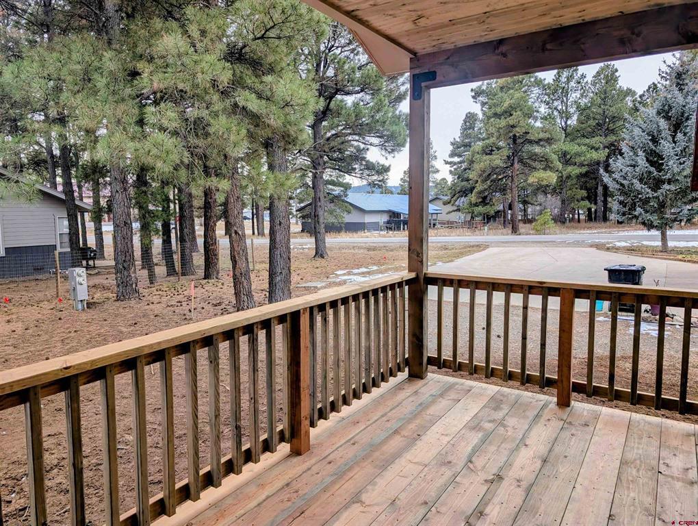 227 Oakwood Circle Property Photo 33