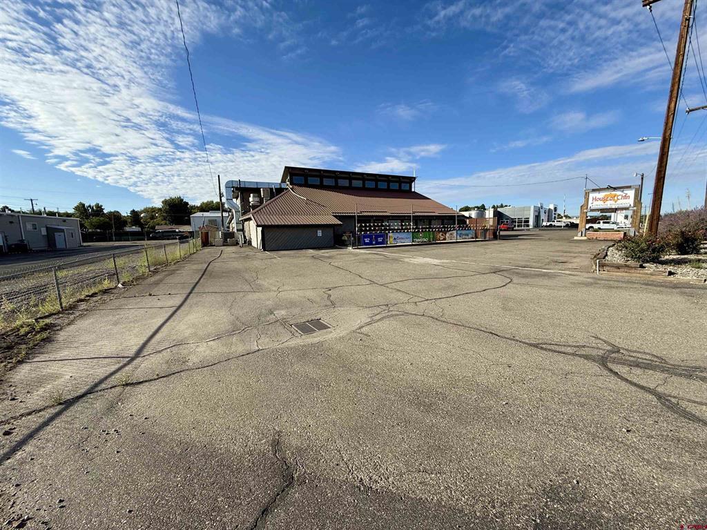 820 Highway 92 Property Photo 4