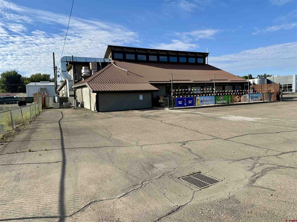 820 Highway 92 Property Photo 5