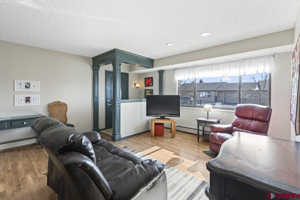 2135 Winston Way Property Photo 14