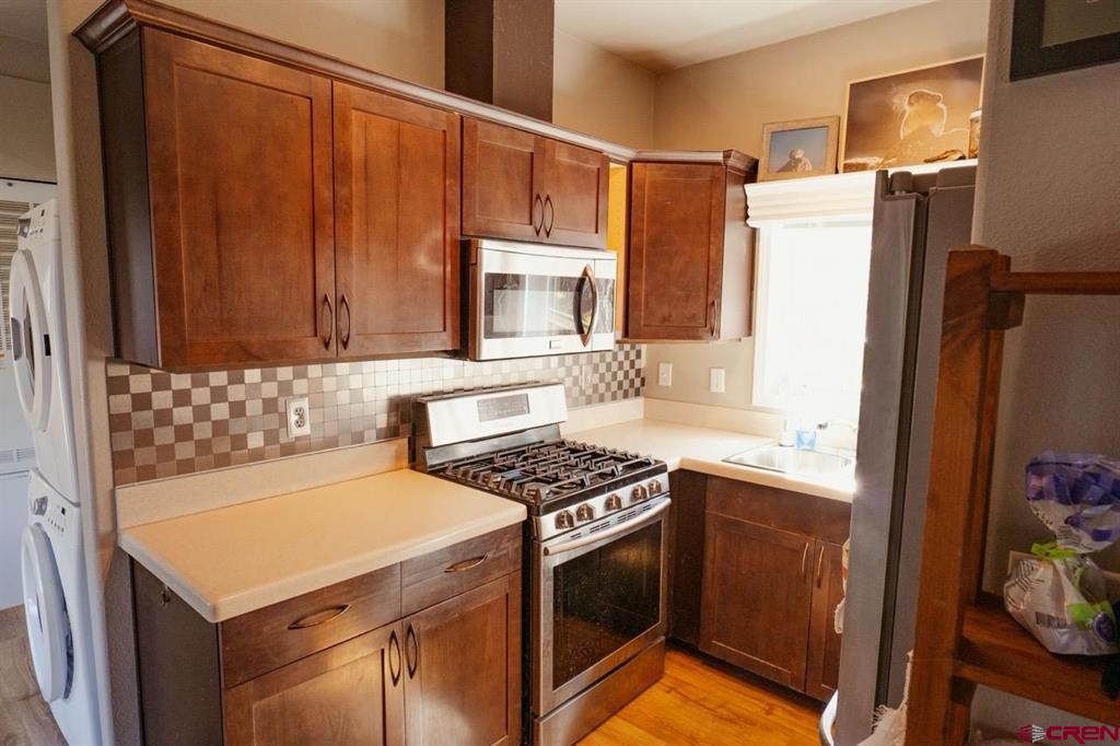 120 Navajo Place Property Photo 10