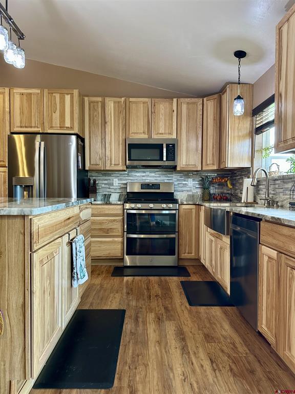165 Se Eagle Avenue Property Photo 14