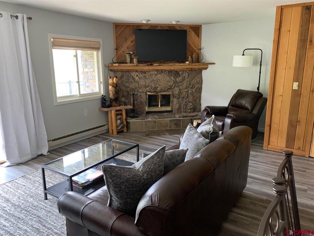31 Crested Mountain Lane Property Photo 9