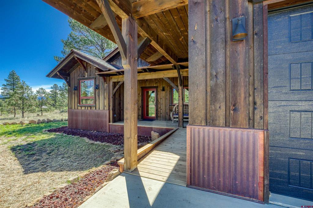 1082 Trails Boulevard Property Photo 2