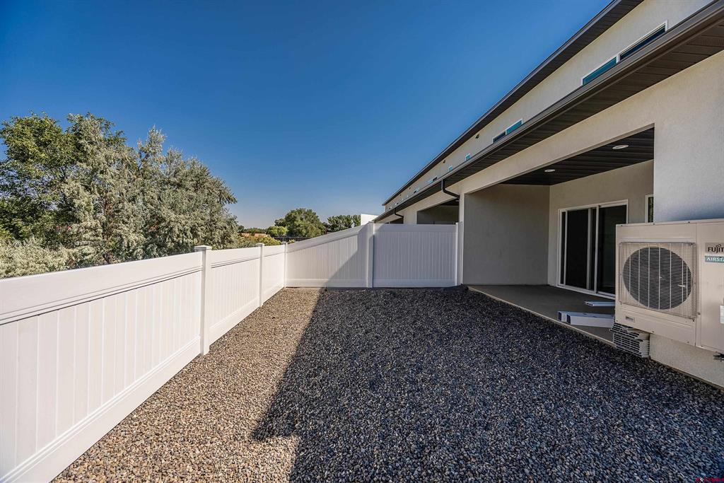 738 E Star Court Property Photo 2