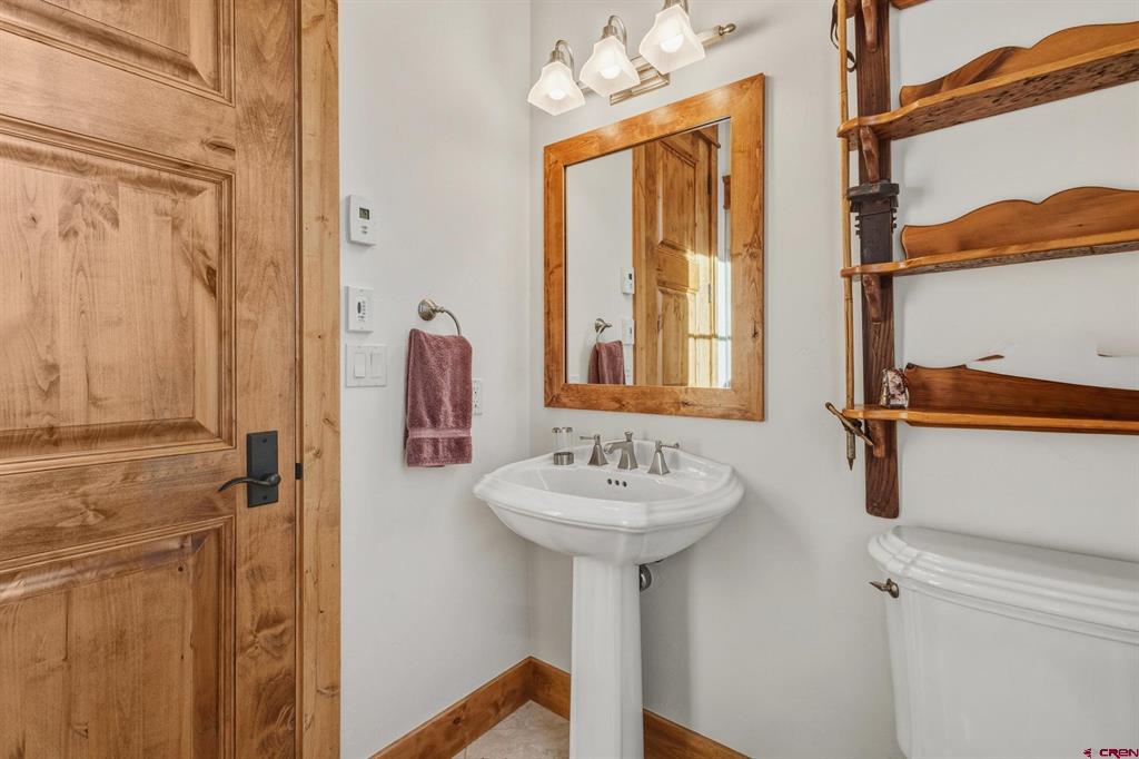 108 Lone Fir Lane Property Photo 40