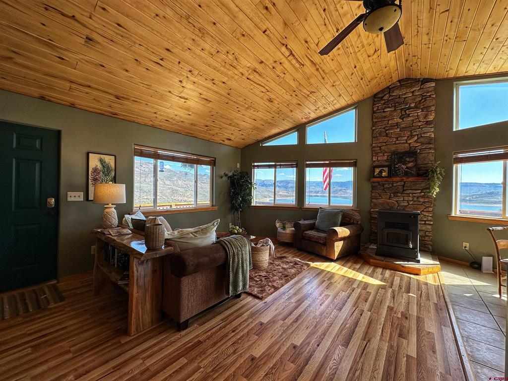 147 Mackinaw Way Property Photo 4