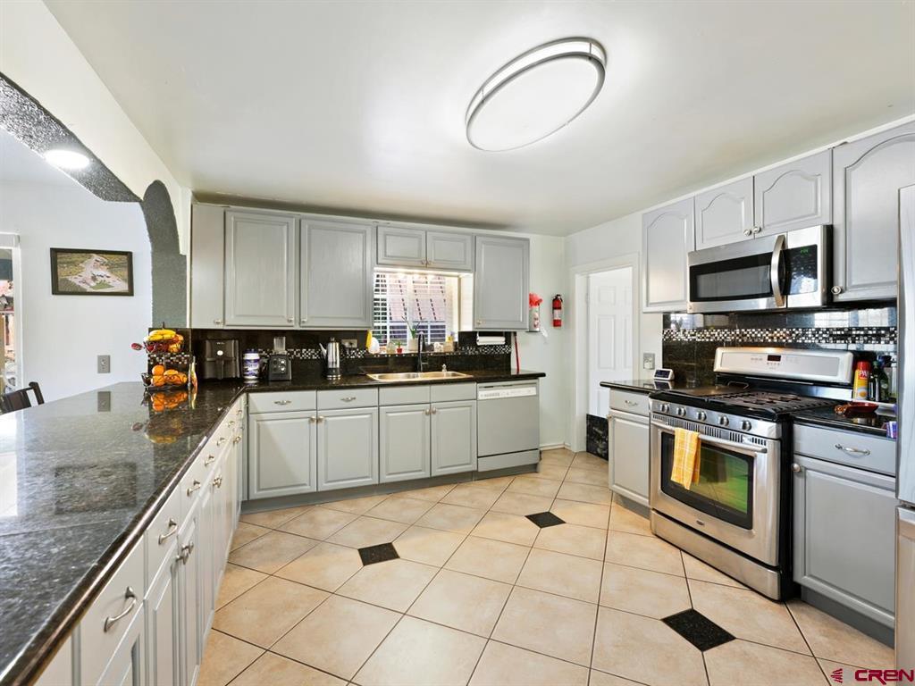 20813 Nowhere Road Property Photo 10