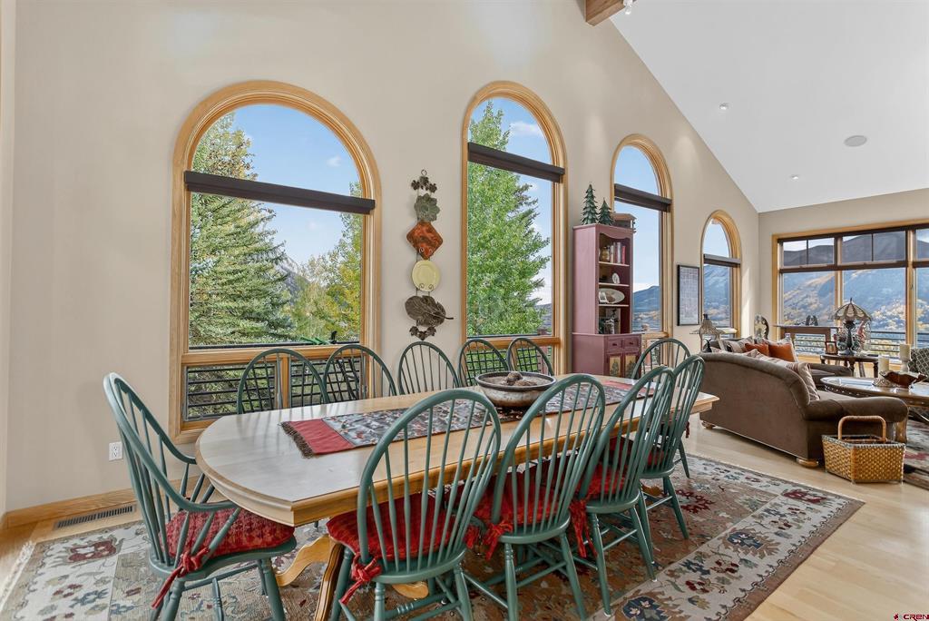 9 Glacier Lily Way Property Photo 14