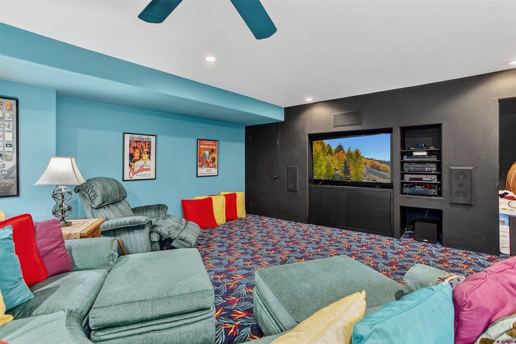 9 Glacier Lily Way Property Photo 35