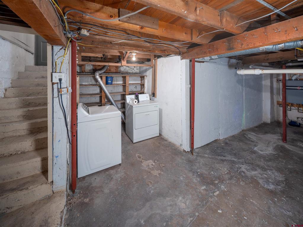 144 S Market Street Property Photo 24