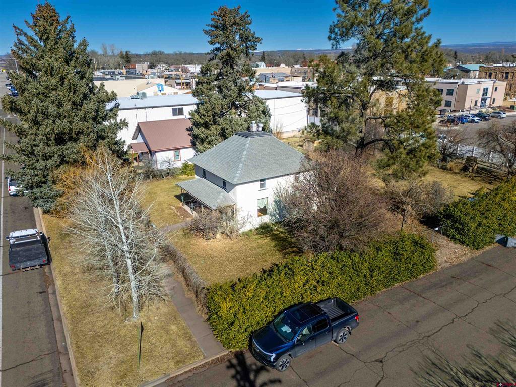144 S Market Street Property Photo 33