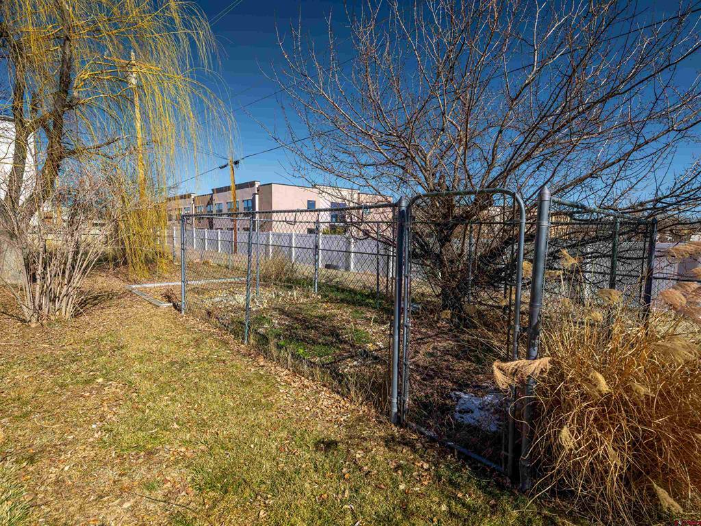144 S Market Street Property Photo 35
