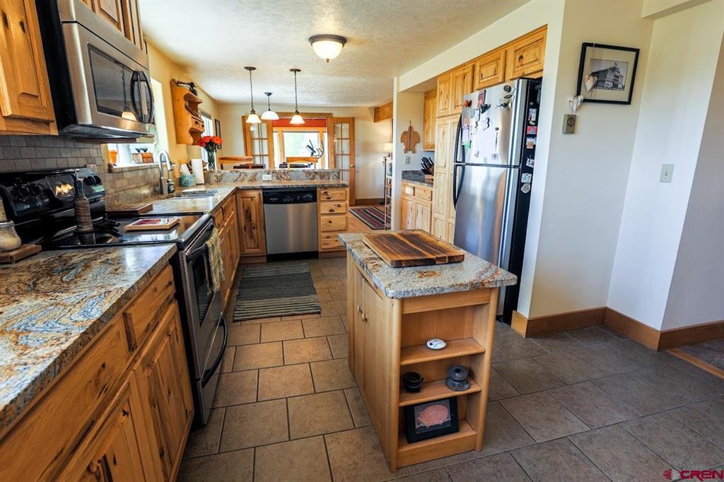 250 Pashuta Drive Property Photo 18
