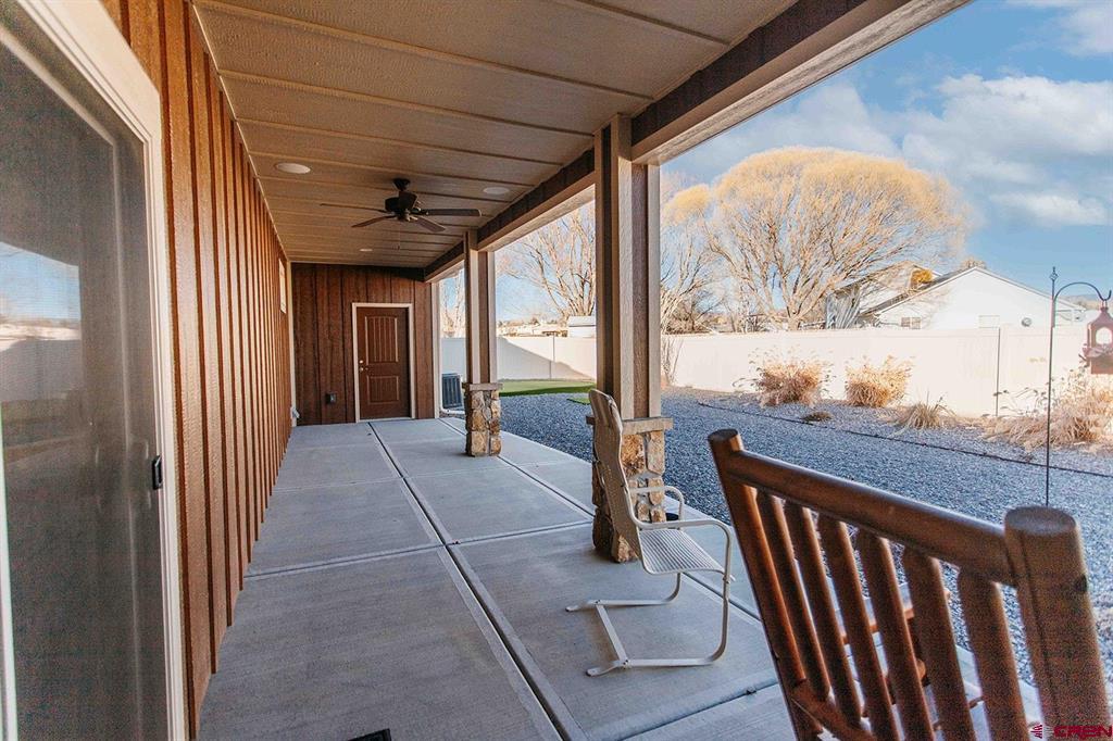 2601 Cirque Way Property Photo 8
