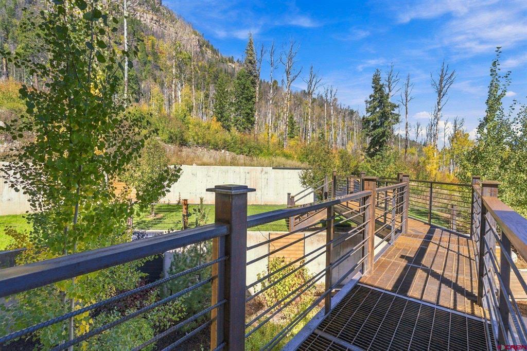 41563 N Us Hwy 550 Property Photo 12