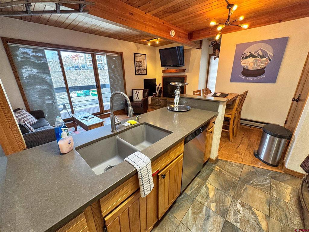 400 Gothic Road Property Photo 10