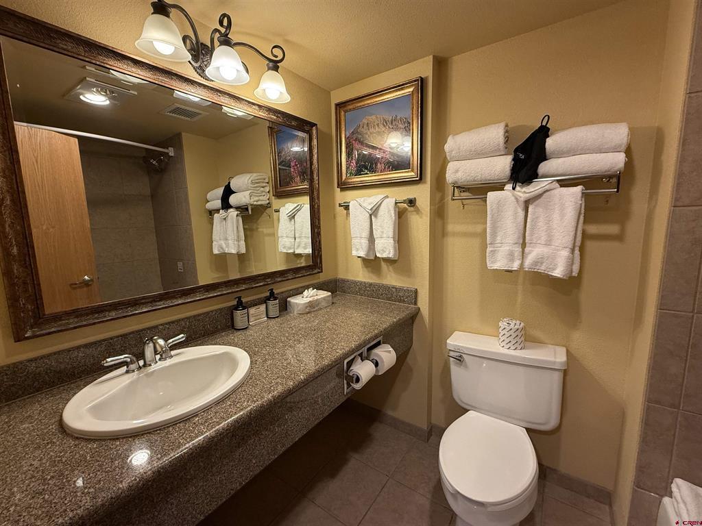 6 Emmons Road Property Photo 17