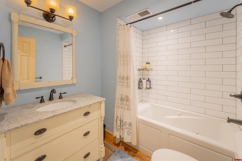 407 Horseshoe Drive Property Photo 9