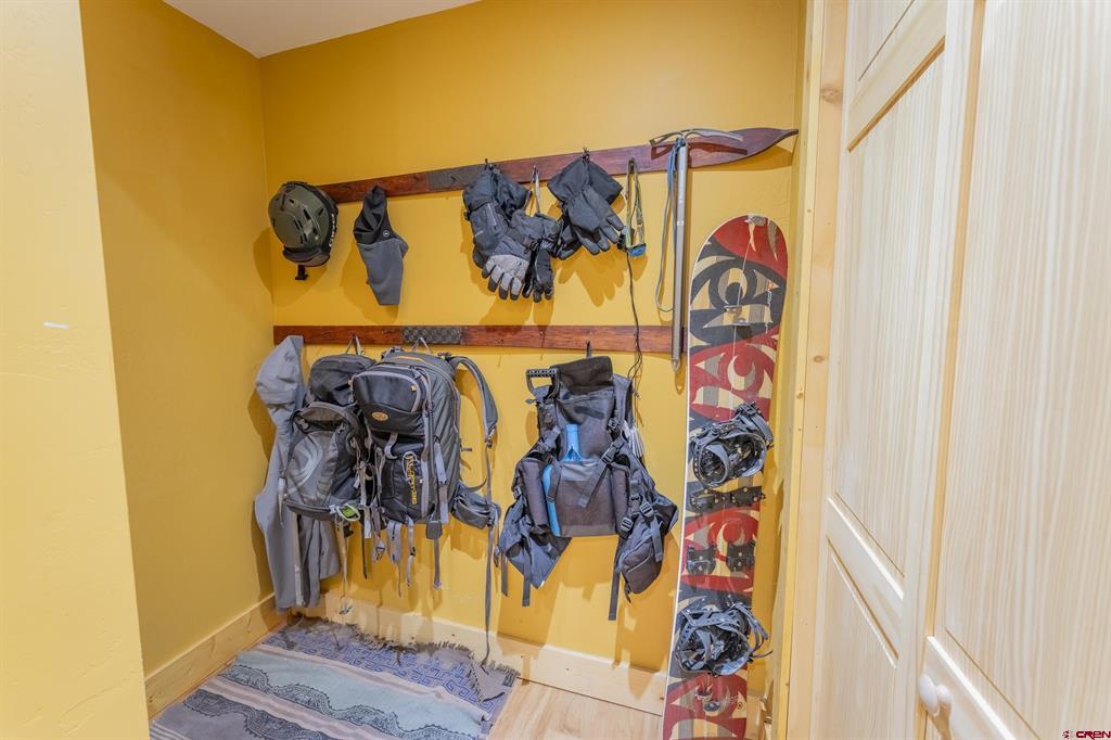 407 Horseshoe Drive Property Photo 17