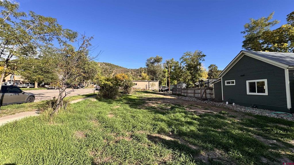 732 E 4th Street Property Photo 13