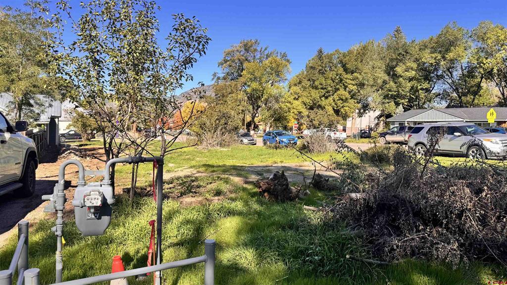 732 E 4th Street Property Photo 18