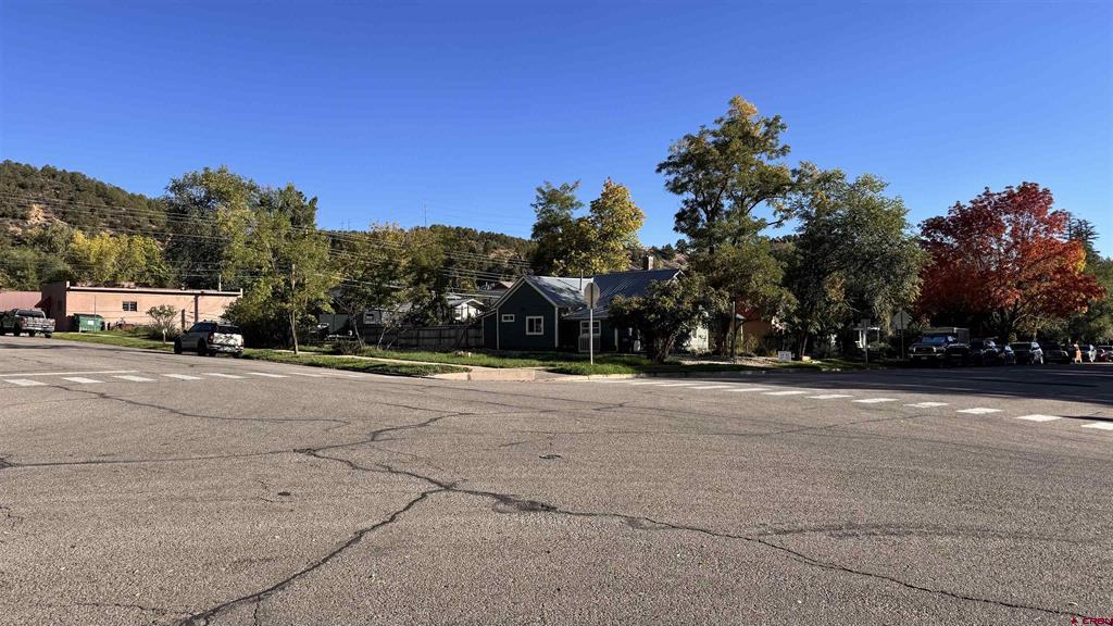 732 E 4th Street Property Photo 26