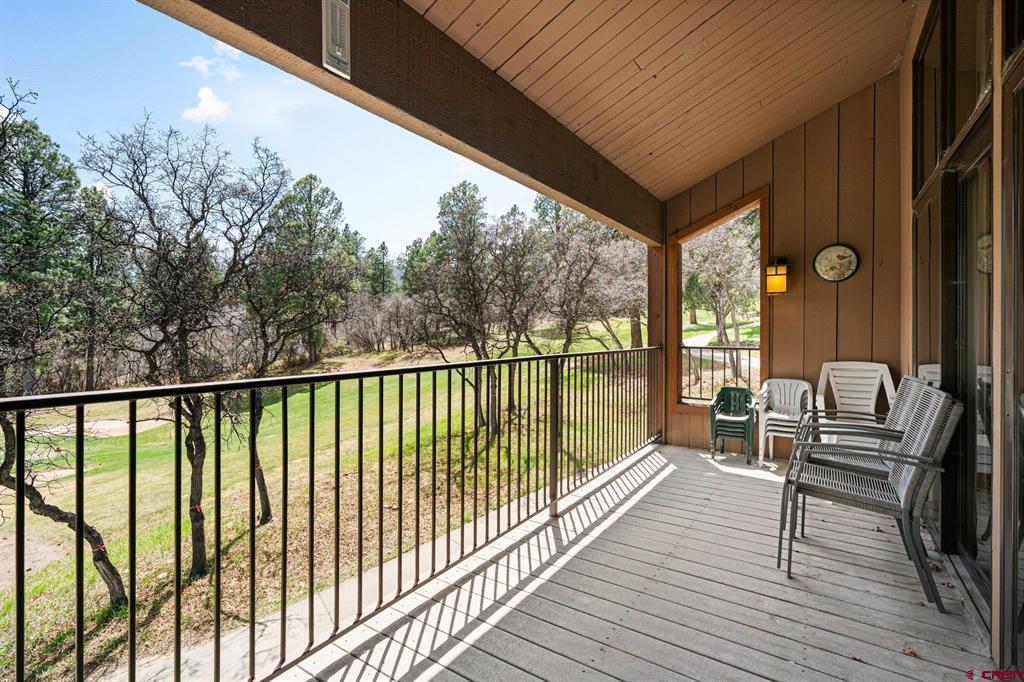 365 S Tamarron Drive Property Photo 14