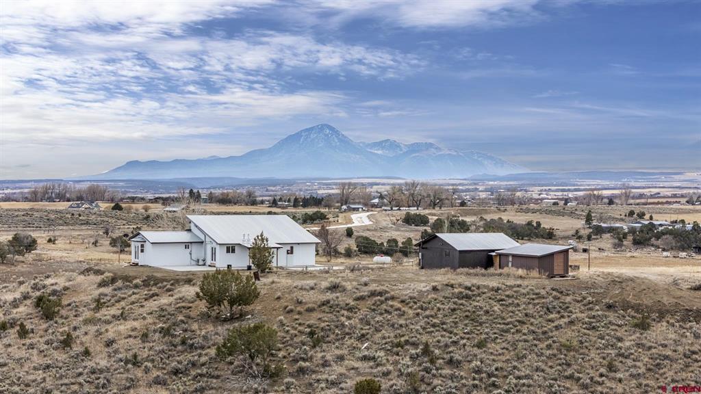 22363 Highway 184 Property Photo 1