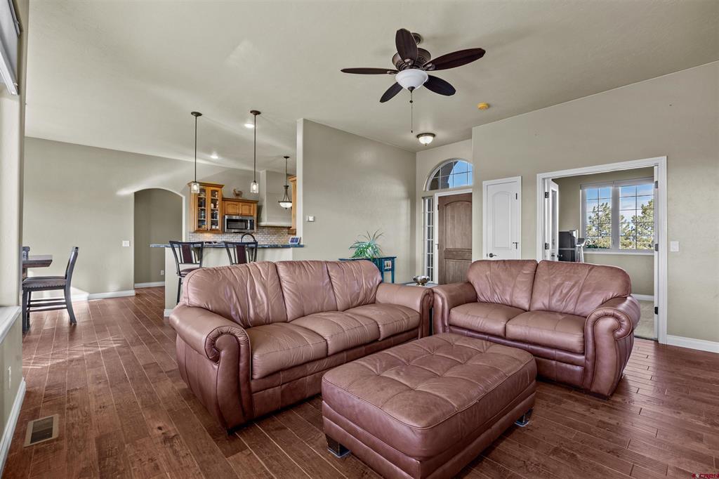 9838 5650 Road Property Photo 11