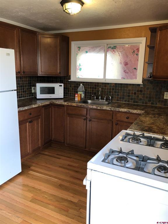 216 N Taylor Street Property Photo 16