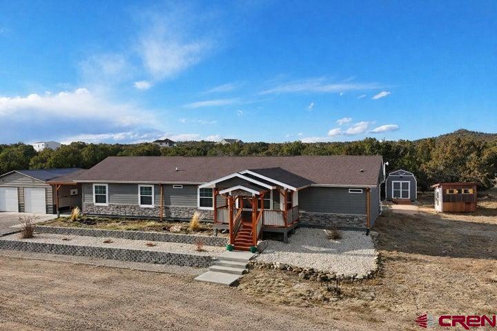 261 Orlandos Way Property Photo 1